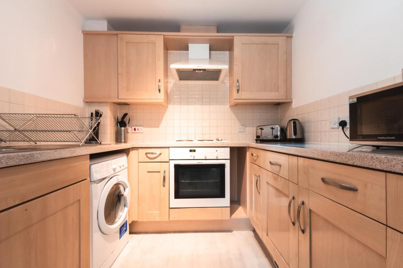 Best Price! 2 Bed City Centre - 4 Single Beds Or 2 Super King, Smart Tvs, Sofa Bed & Free Secure Parking Southampton Dış mekan fotoğraf