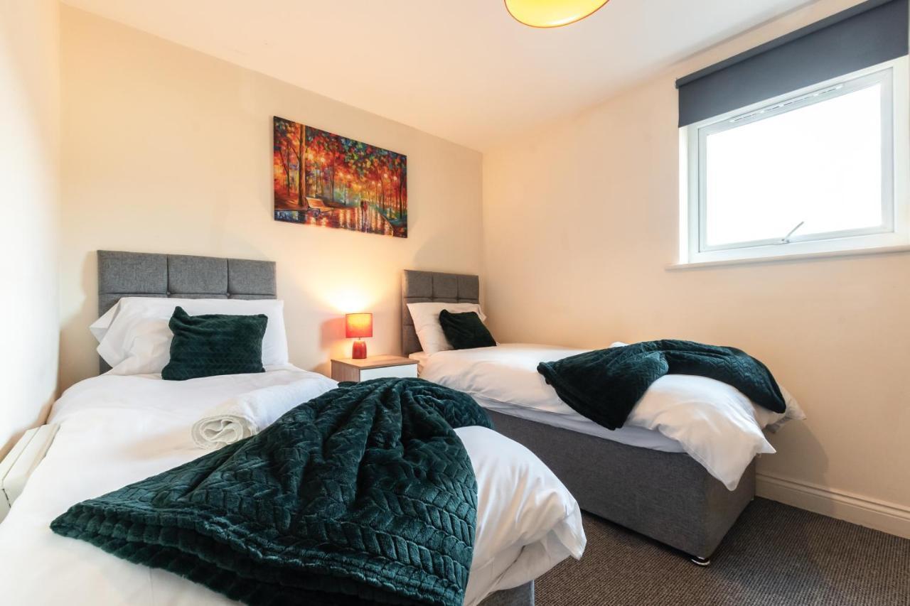 Best Price! 2 Bed City Centre - 4 Single Beds Or 2 Super King, Smart Tvs, Sofa Bed & Free Secure Parking Southampton Dış mekan fotoğraf